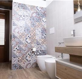 3 bedroom villa with pool & sea views, Cornino, sleeps 6-7